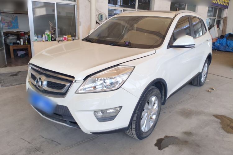 Used BAIC Senova X65 2015 2.0T automatic comfort version
