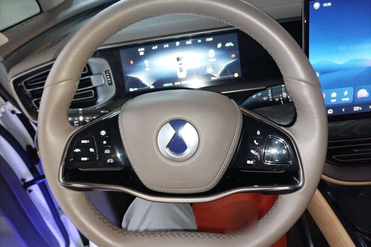 Used Denza D9 2023 DM-i 965 Luxury Model