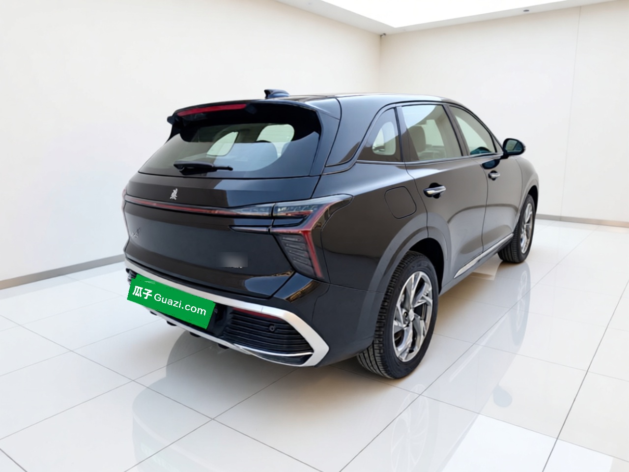 Hongqi HS3 PHEV 2025 Model 117km Jingwei Edition — снимка 6