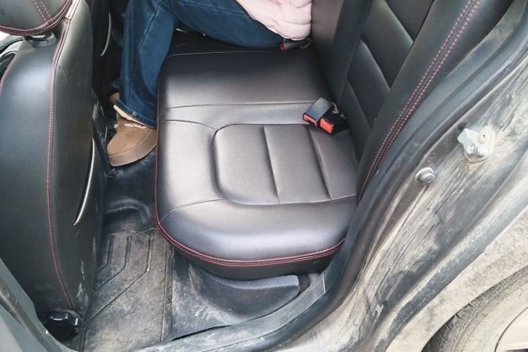 Used Volkswagen Bora 2013 1.6L Manual Fashion Edition
