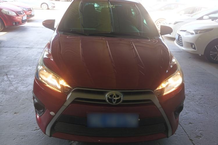 Used Toyota YARiS L Zhi Xuan 2015 1.5E Automatic Charm Edition

