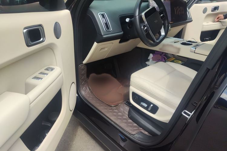 Used Li Auto L8 2023 Pro Model Interior 3