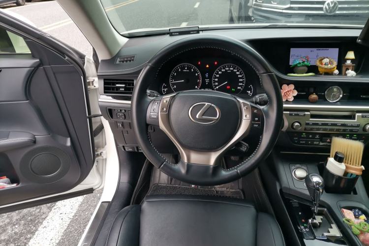 Used Lexus ES 2013 250 Elite Edition