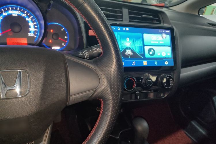 Used Honda Fit 2014 1.5L LX CVT Comfort Model
