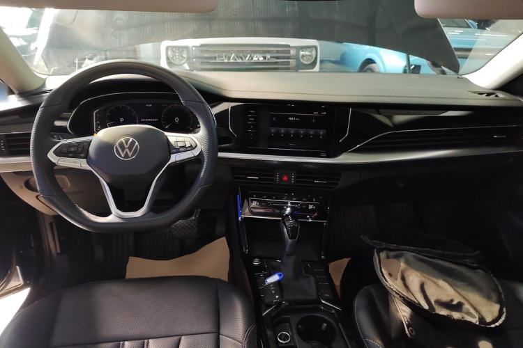 Used Volkswagen Passat 2025 Premium Version 380TSI Dragon Edition