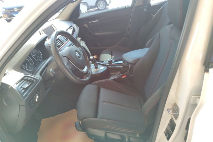 Used BMW 1 Series 2018 118i Sport Design Package Left Front Seat