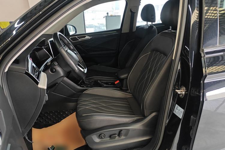 Used Volkswagen Tiguan L 2022 330TSI Automatic Two-Wheel Drive Smart Edition