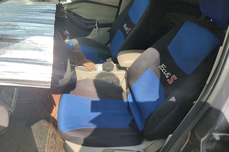 Used Ford Focus 2012 Sedan 1.6L Manual Comfort Model Left Front Seat