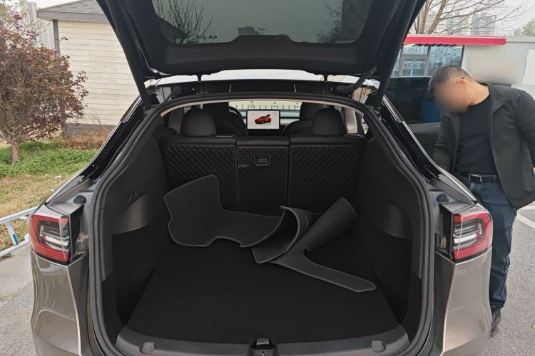 Used Tesla Model Y 2022 Rear-Wheel-Drive Version