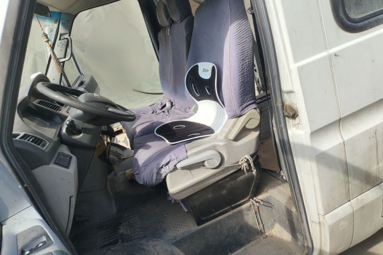 Used Iveco Power Daily  Left Front Seat