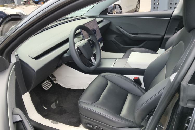 Used Tesla Model 3 2023 Rear-Wheel-Drive Version Left Front Seat