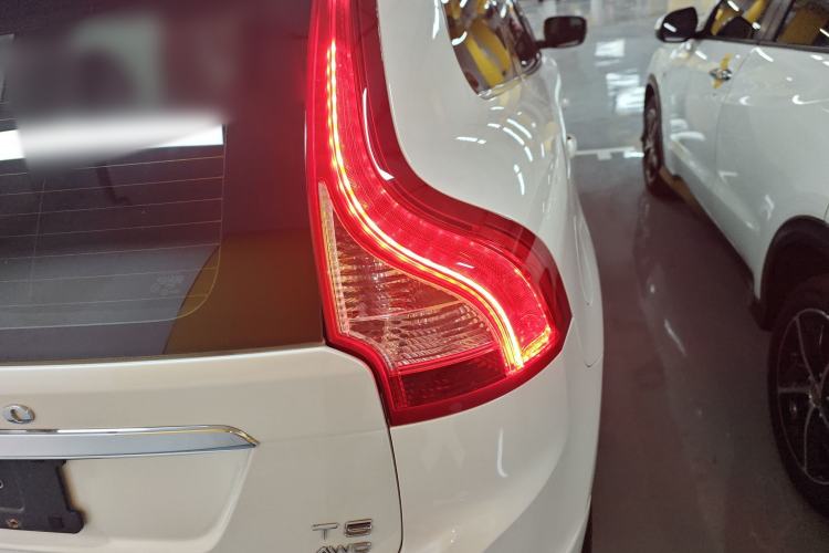 Used Volvo XC60 2017 T5 AWD Smart Upgrade Edition
