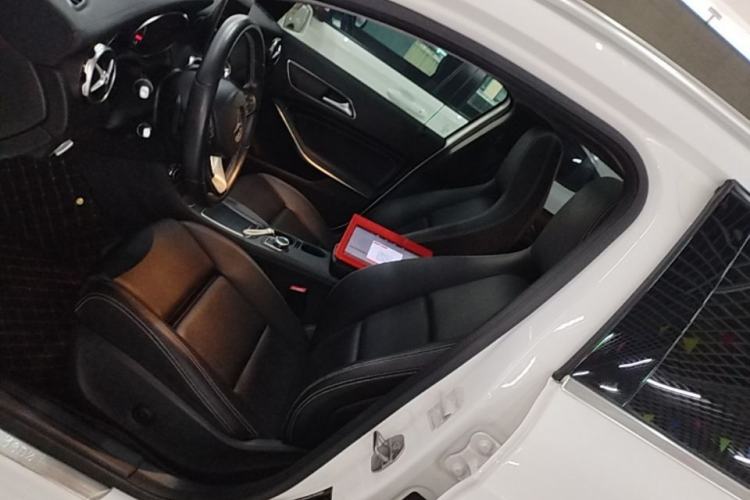 Used Mercedes-Benz GLA 2017 GLA 200 Fashion Model
