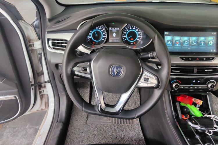 Used CHANGAN Eado New Energy 2019 EV460 Smart Edition
