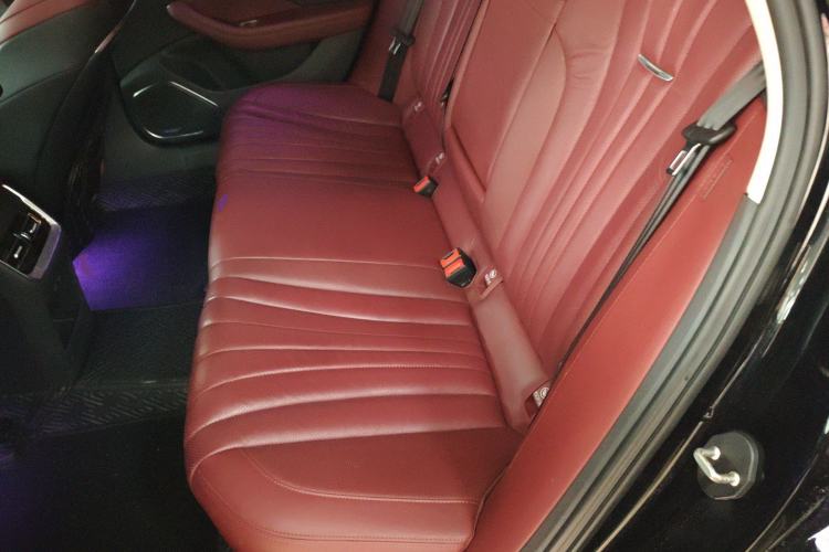 Used Hongqi H5 2023 2.0T Automatic Smart Connect Flagship Edition Left Rear Seat