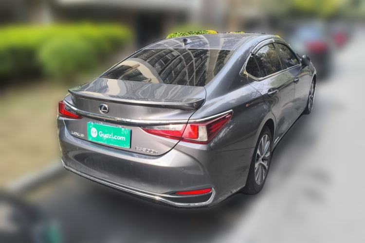 Used Lexus ES 2018 300h Premier Edition China V Standard