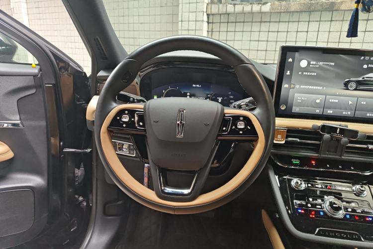 Used Lincoln Corsair 2022 Revised Version 2.0T Two-Wheel Drive Luxury Edition
