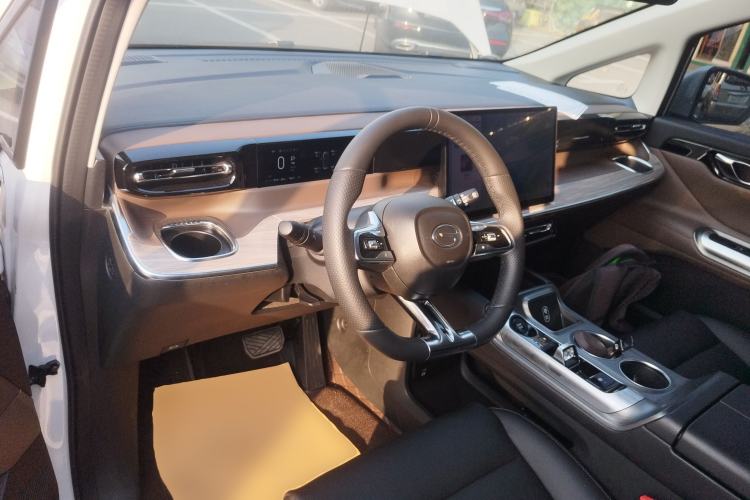 Used GAC Trumpchi Trumpchi E8 2024 Honor Series 2.0L Honor Edition