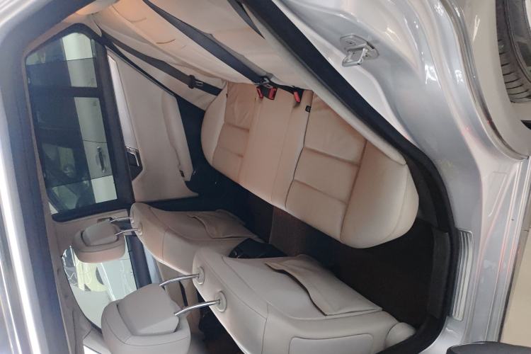 Used Mercedes-Benz C-Class 2010 C 300 Estate Left Rear Seat