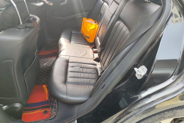 Used Mercedes-Benz E-Class 2010 E 200 CGI Elegant Model Left Rear Seat