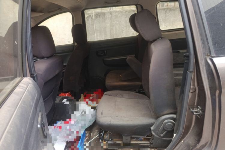 Used Dongfeng Fengon 330 2014 1.5L Manual Utility Version DK15 Left Rear Seat