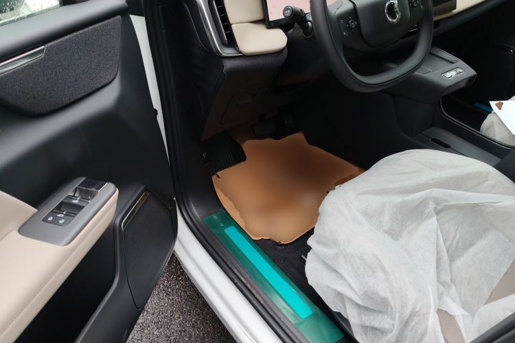 Used Volvo XC70 Plug-in Hybrid 2026 Model Four-Wheel Drive Long-Range Core
