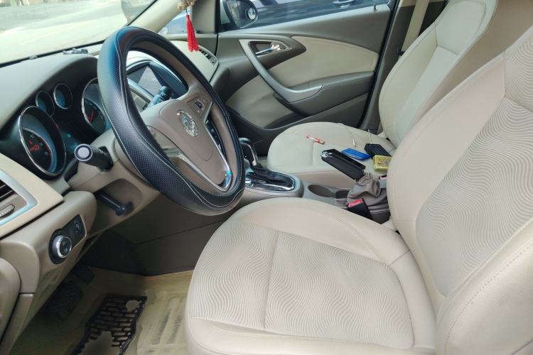 Used Buick GT 2013 GT 1.6L Automatic Fashion Edition
