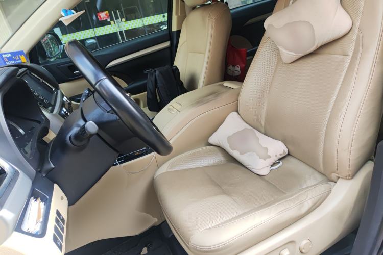 Used Toyota Highlander 2018 2.0T Four-Wheel Drive Luxury Version 7 Seats China VI Standard
