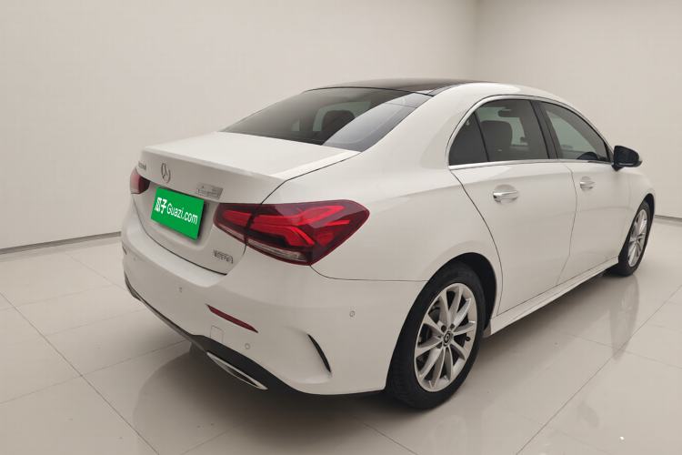 Used Mercedes-Benz A-Class 2021 A 200 L Sport Sedan Fashion Model
