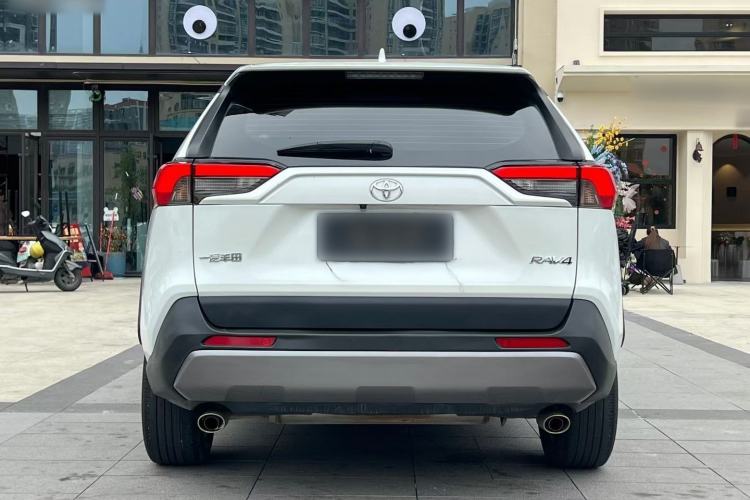 Used Toyota RAV4 2021 2.0L CVT Two-Wheel Drive Fashion Edition Exterior 6