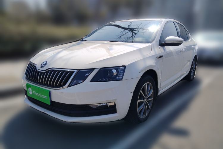 Used Skoda Octavia 2019 1.5L Automatic SmartDrive Comfort Edition China VI Standard