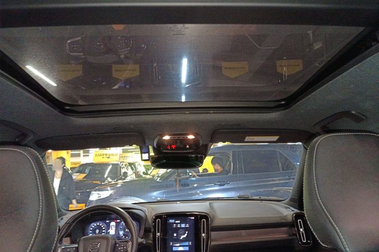 Used Volvo XC40 2021 T4 Four-Wheel Drive Smart & Sporty Edition