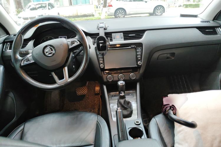 Used Skoda Octavia 2017 1.6L Automatic Smart Drive Edition
