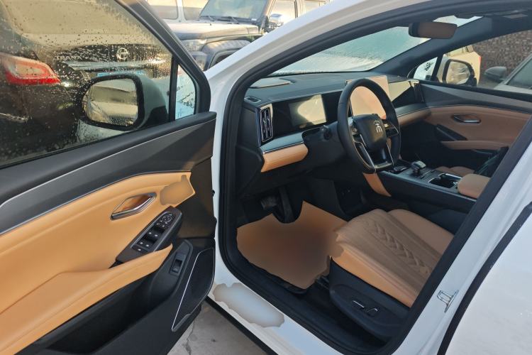 Used BYD Song L DM-i 2024 160km Beyond Edition
