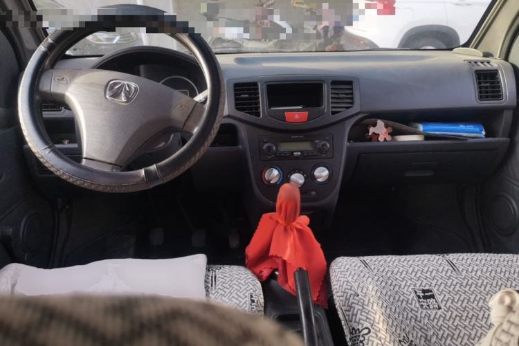 Used BAIC Weiwang 306 2011 1.3L luxury version 8 seats
