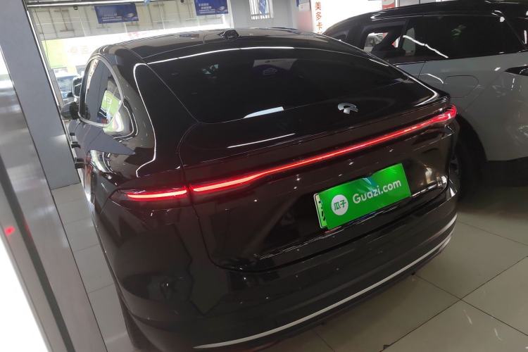 Used Nio EC6 2024 75 kWh