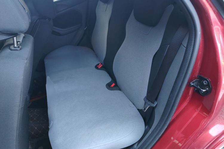 Used Ford Focus 2013 Hatchback Classic 1.8L Automatic Base Model
