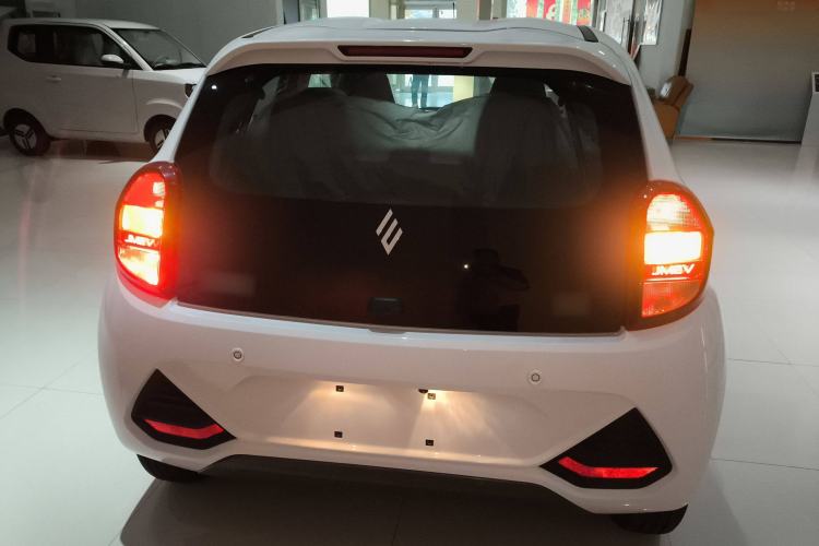 Used JMEV Xiao Qilin 2024 201km Comfort Version Rear