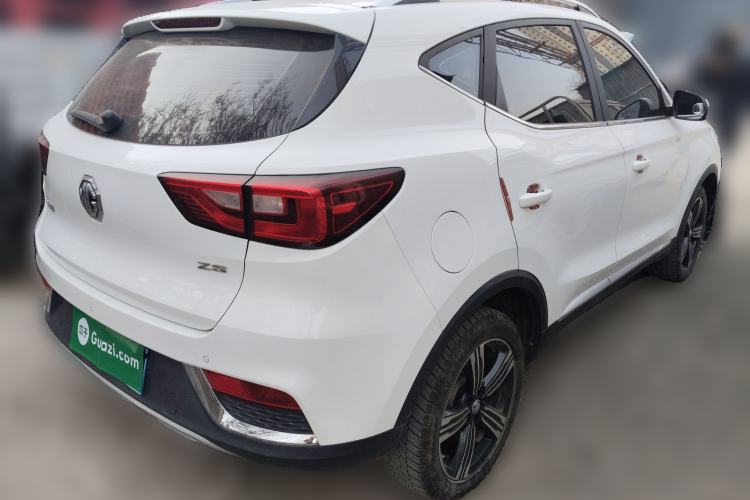 Used MG ZS 2020 Global Bestseller with 1.5L Engine Manual Transmission and a Massive 65-Inch Panoramic Sunroof Version