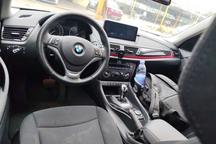 Used BMW X1 2015 sDrive18i Fashion Upgrade Edition Center Console