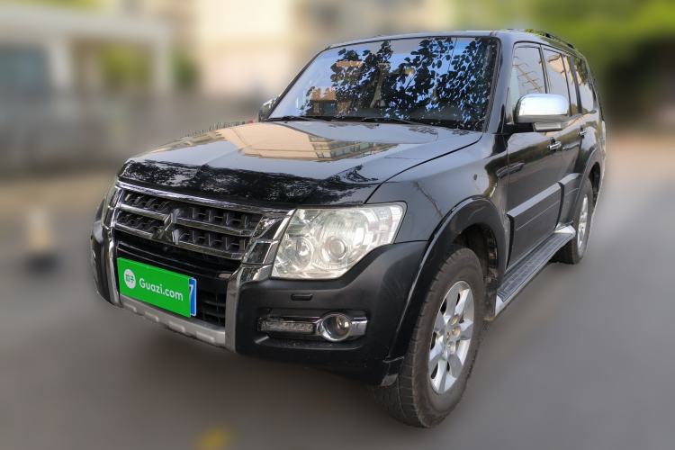 Used Mitsubishi Pajero 2014 3.0L Elite Upgrade Edition