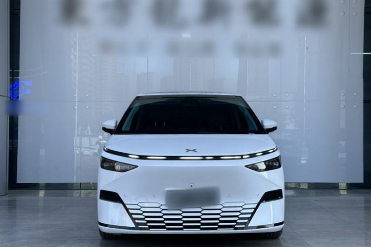 Used XPeng X9 2024 610 Long-Range Pro
