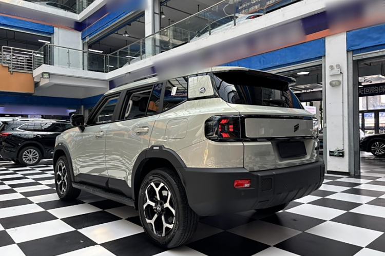 Used JETOUR Shanhai T1 2025 150 km Heading South