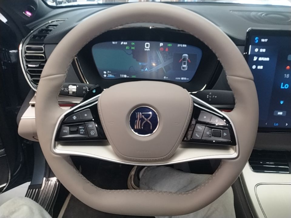 BYD Han 2025 DM-i Intelligent Driving Edition 245KM Prestigious Edition — снимка 13
