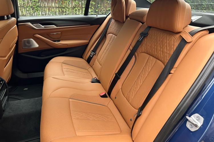 Used BMW 5 Series New Energy 2021 535Le Pioneer Edition M Sport Package
