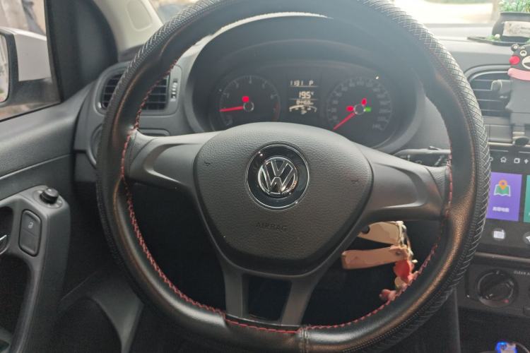 Used Volkswagen Polo 2016 1.4L Automatic Trendy Model Steering Wheel