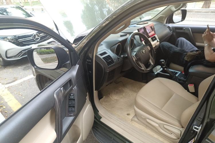 Used Toyota Prado 2010 2.7L Automatic Standard Edition
