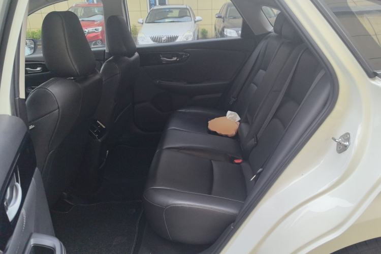 Used Honda Envix 2019 180TURBO CVT Enjoyment Edition China VI Left Rear Seat