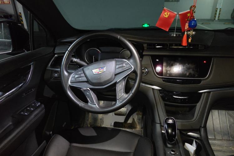 Used Cadillac XT5 2021 2.0T Two-Wheel Drive Luxury Version
