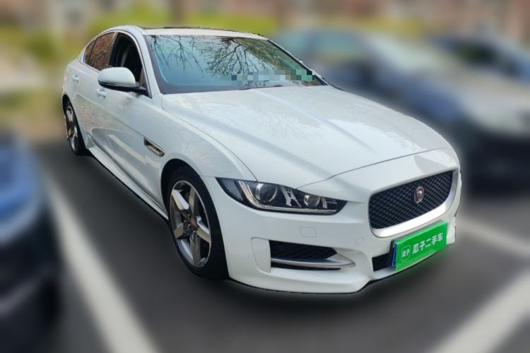 Used Jaguar XE 2015 2.0T 200 PS R-Sport
